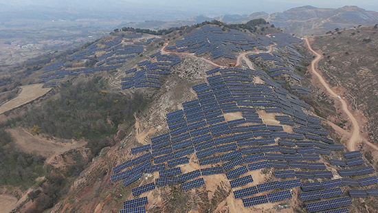 光伏厂区局部视角图